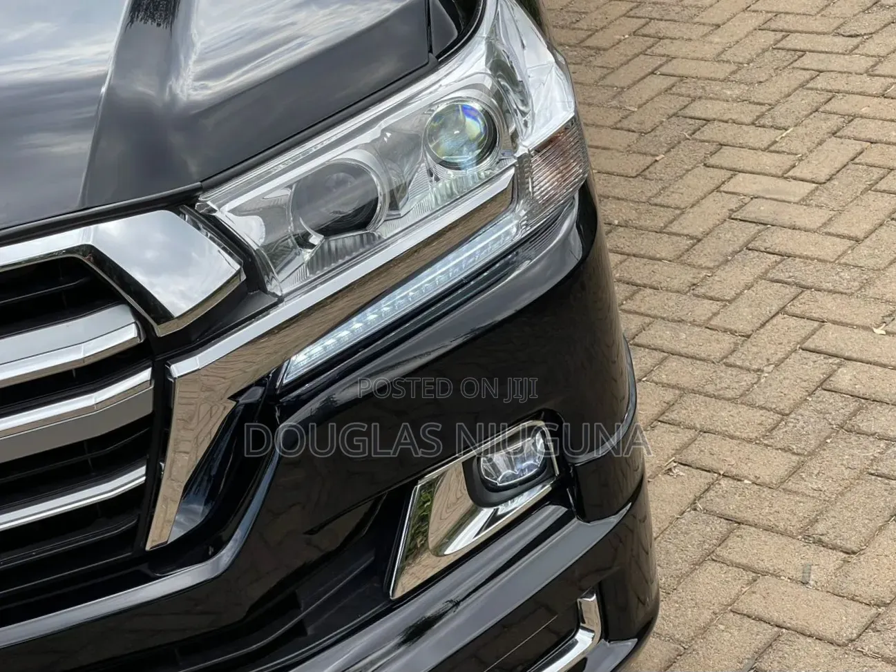 Toyota Land Cruiser 2011 Black