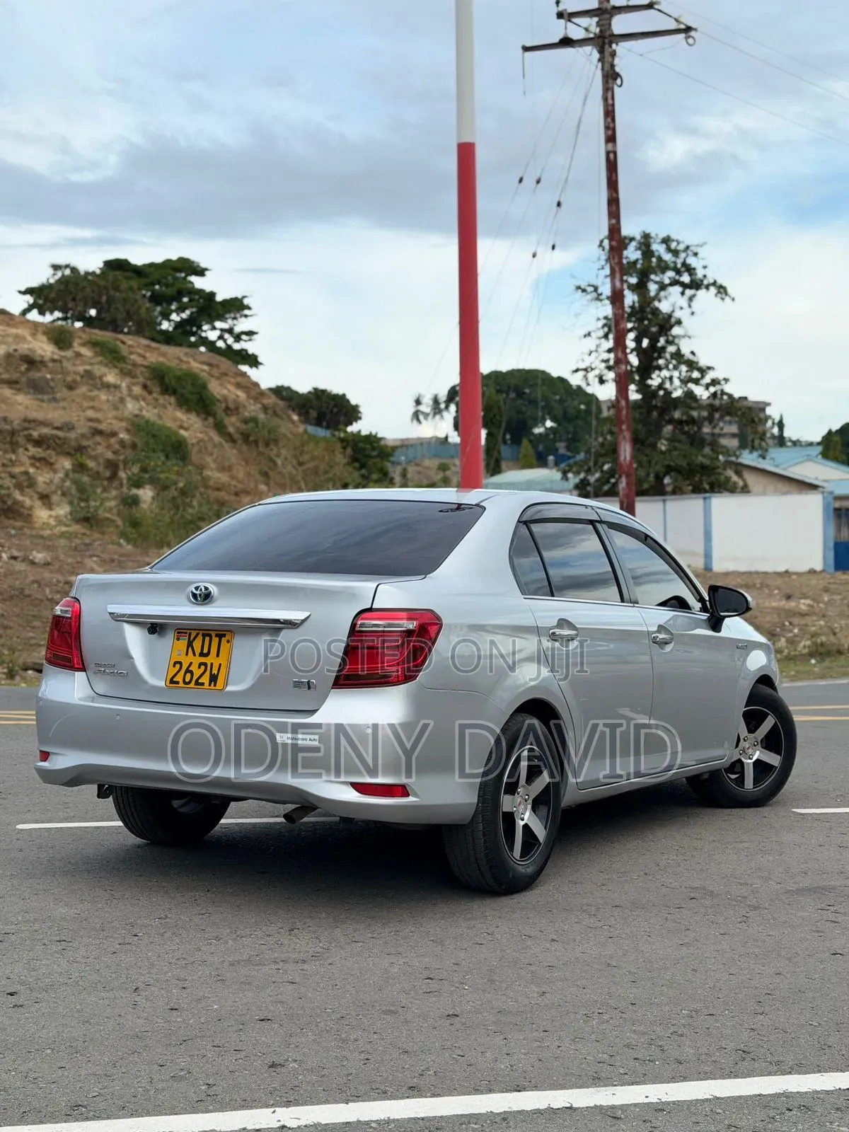 Toyota Axio 2018 Silver