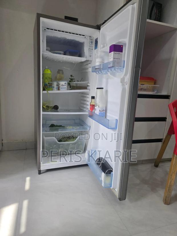 Samsung Refridgerator - thumbnail 6