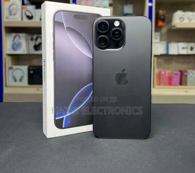 Apple iPhone 16 Pro Max 256 GB Black - thumbnail 3