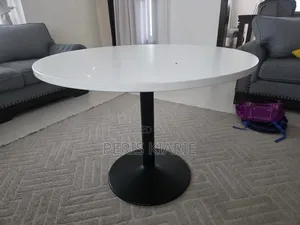 Round High Table