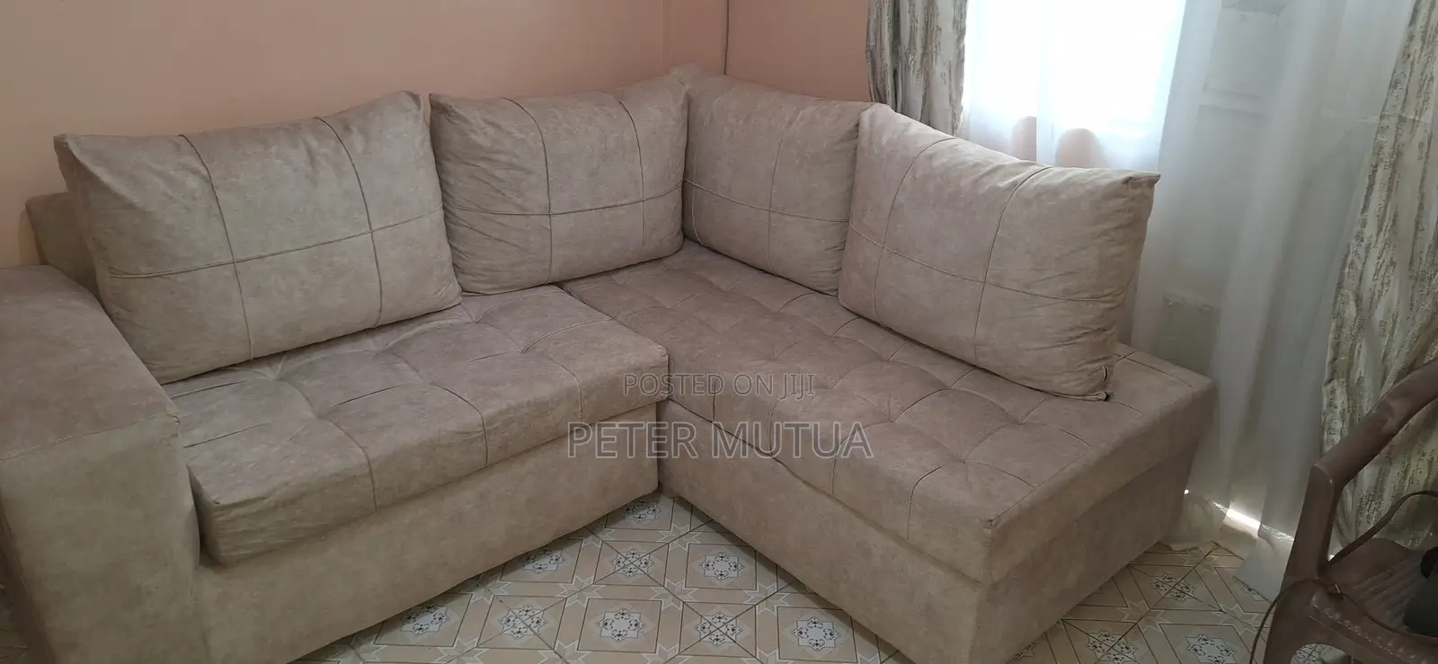 Top Notch Modern L Shaped Sofas