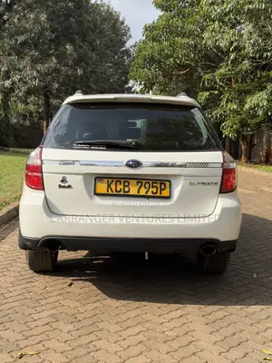 Subaru Outback 2007 White