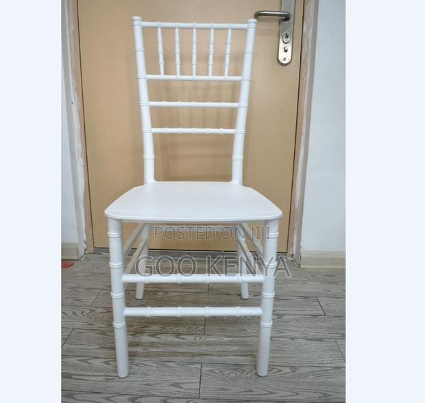 Event Chair; Modern Lightweight White Resin Chiavari Chair - thumbnail 8