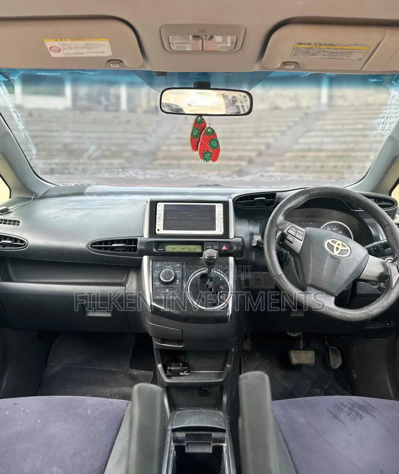 Toyota Wish 2013 Black