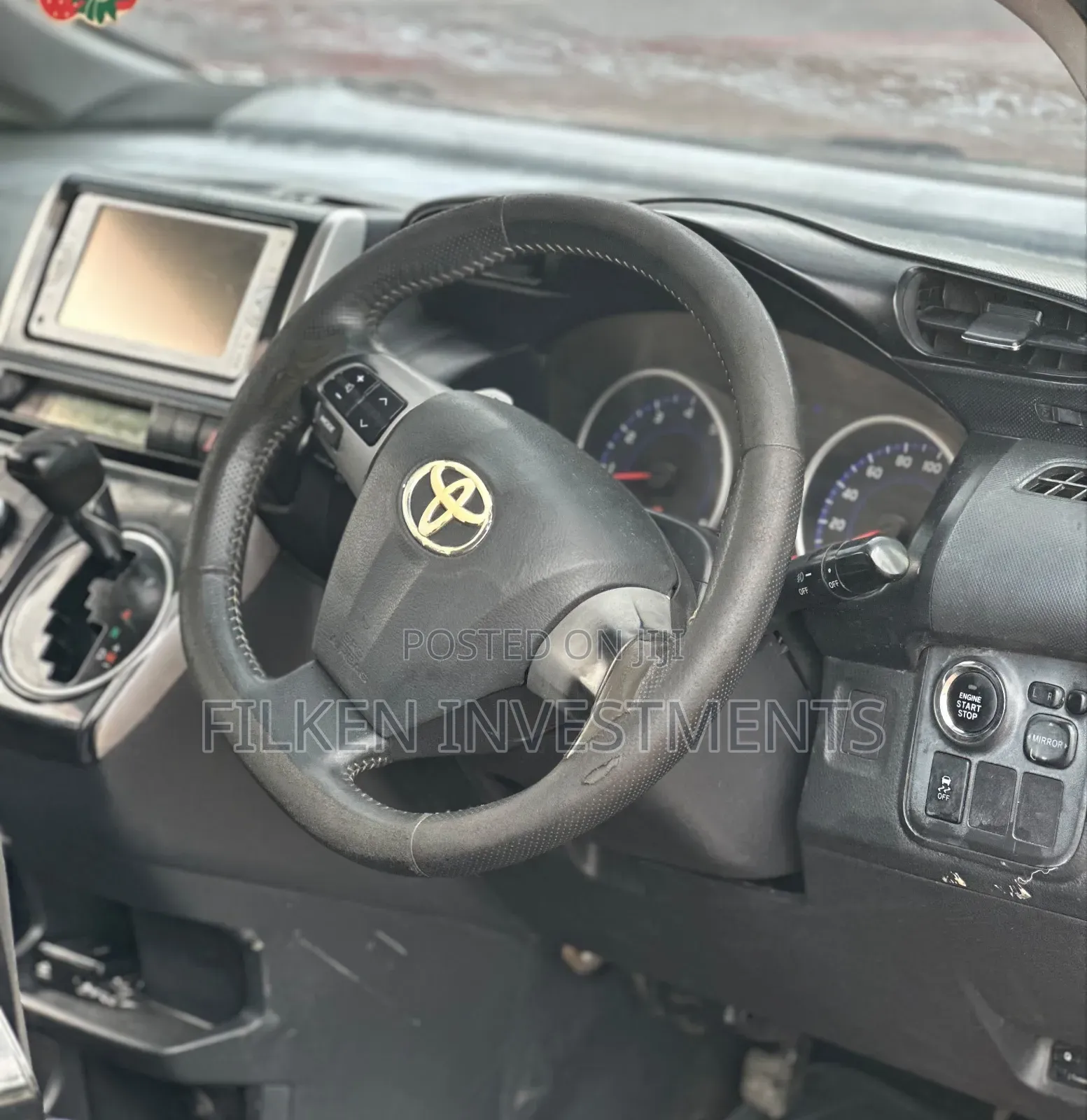 Toyota Wish 2013 Black