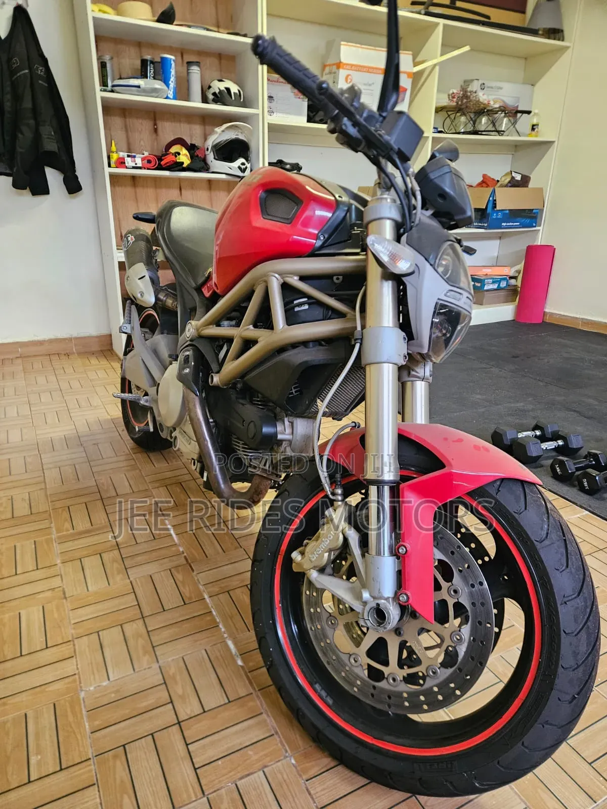 Ducati 2013 Red