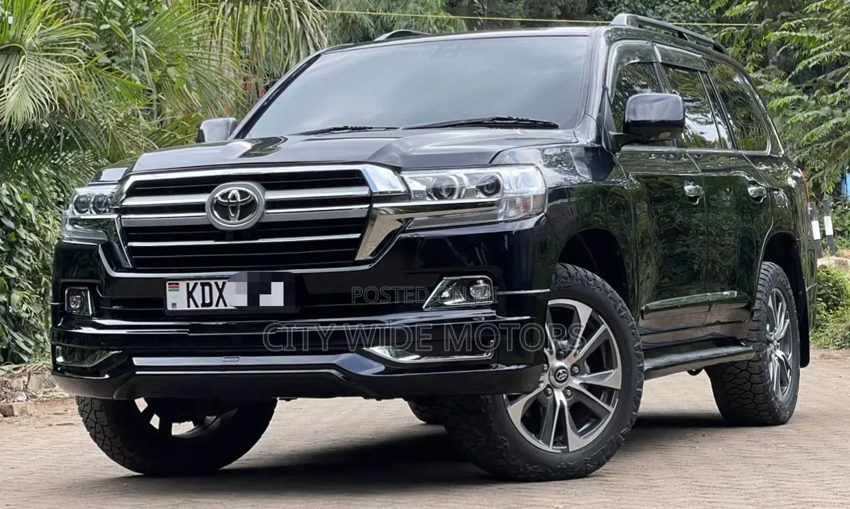 Toyota Land Cruiser 4.6 V8 ZX 2011 Black