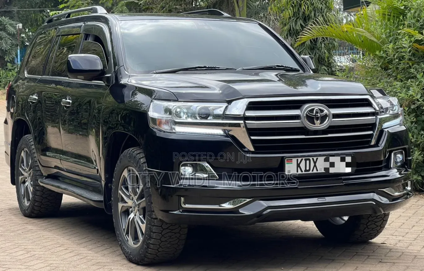 Toyota Land Cruiser 4.6 V8 ZX 2011 Black