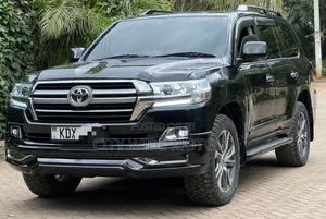 Toyota Land Cruiser 4.6 V8 ZX 2011 Black