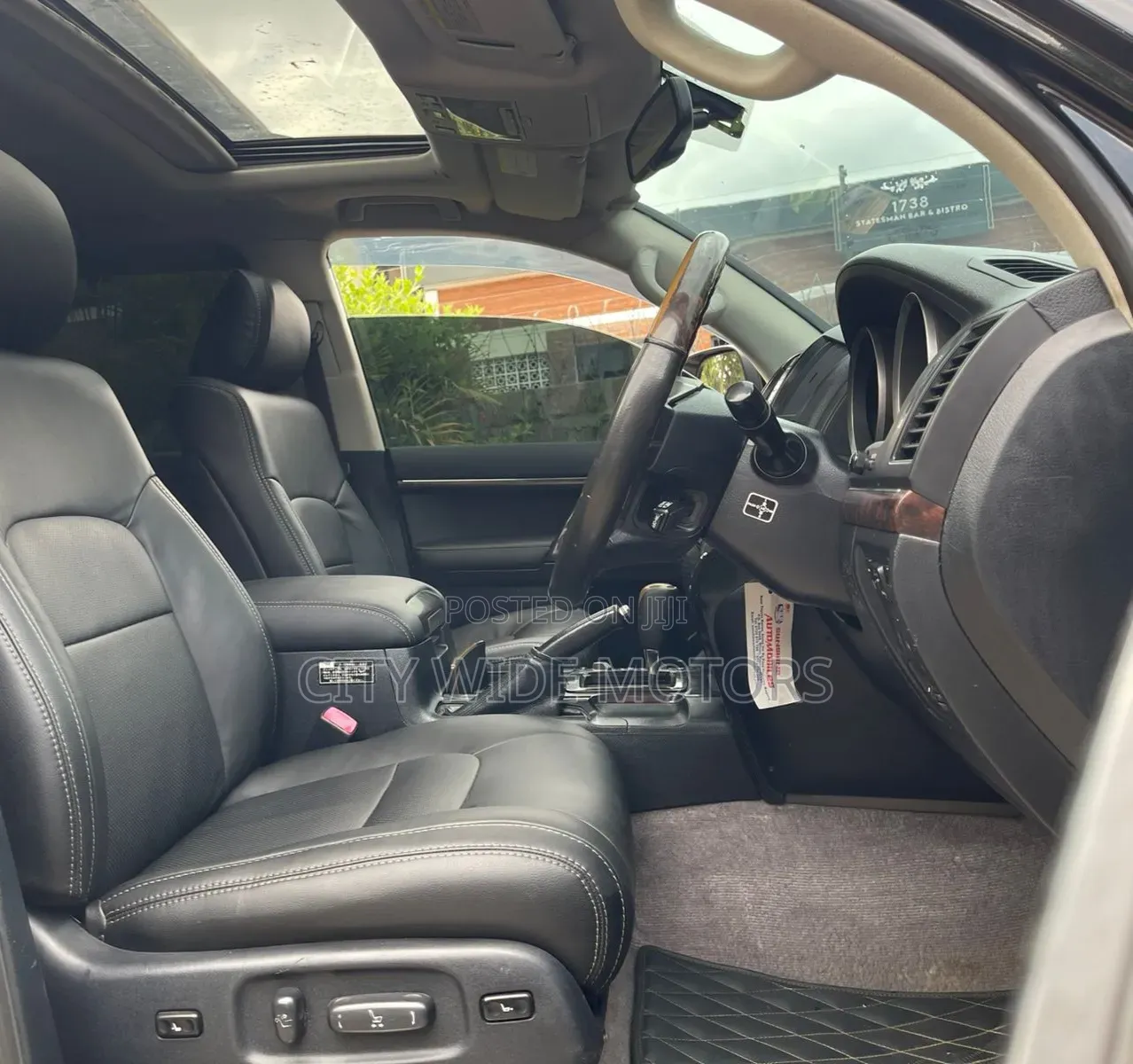 Toyota Land Cruiser 4.6 V8 ZX 2011 Black