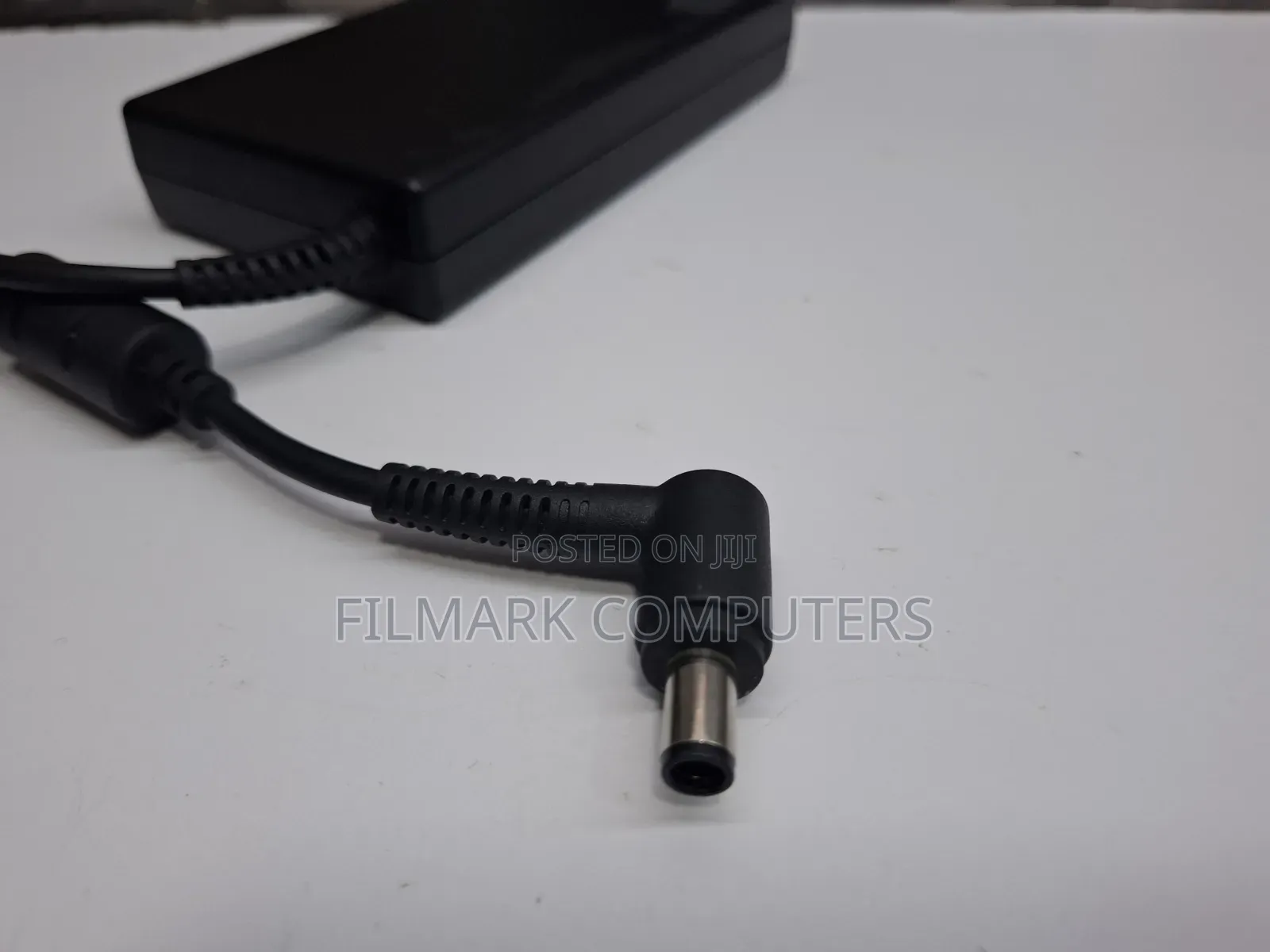 Ex Uk Hp 699935-001 19.5v 6.15a 120w Ac Power Adapter Charger