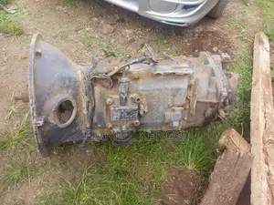 Scania P142 Gearbox