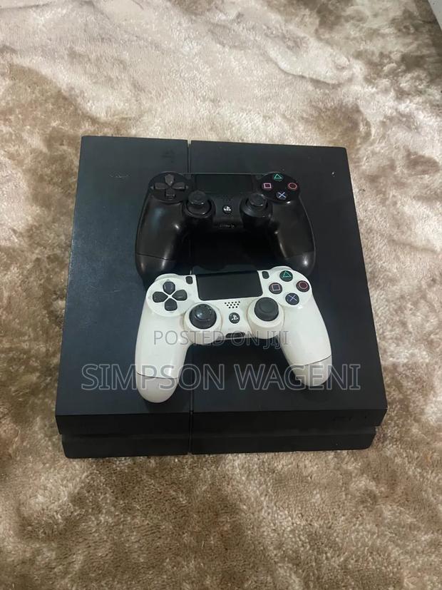 Playstation 4 Standard
