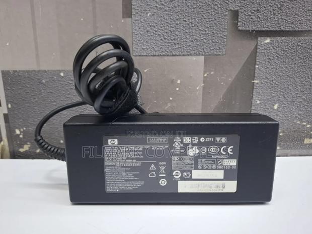 Ex Uk Hp 150w 19v 7.89a 7.4mm X 5.0mm Charger Adapter ( Hp Big Pin )