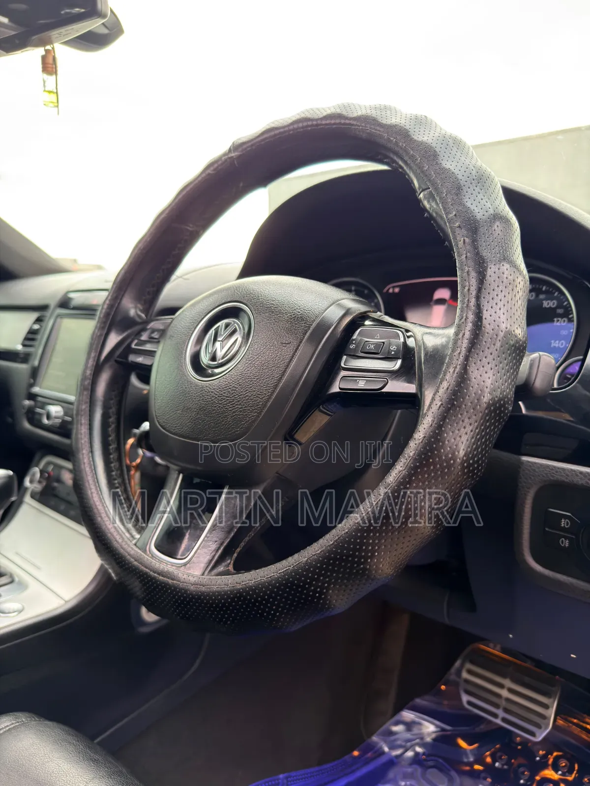 Volkswagen Touareg 2014 Gray