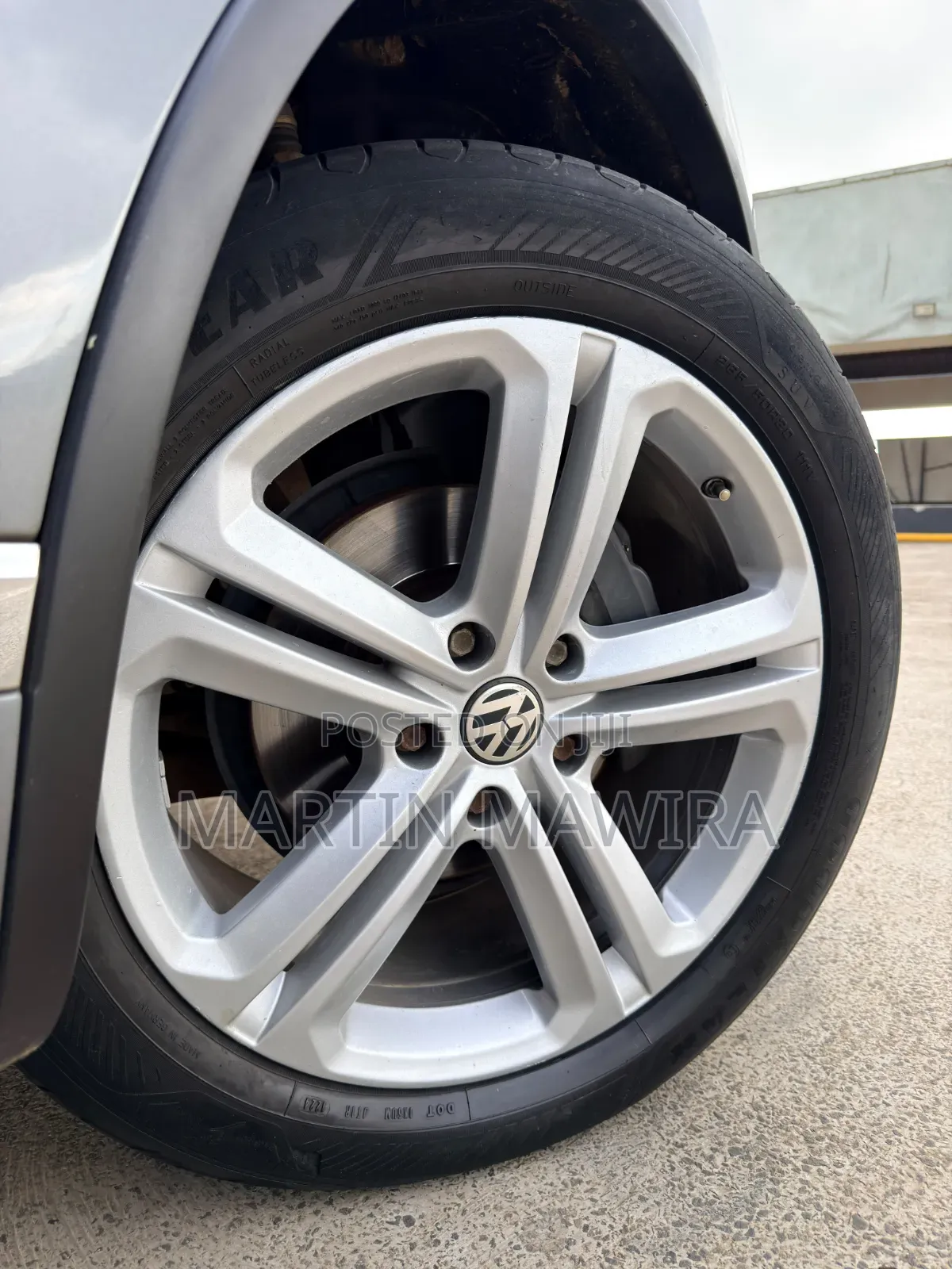 Volkswagen Touareg 2014 Gray
