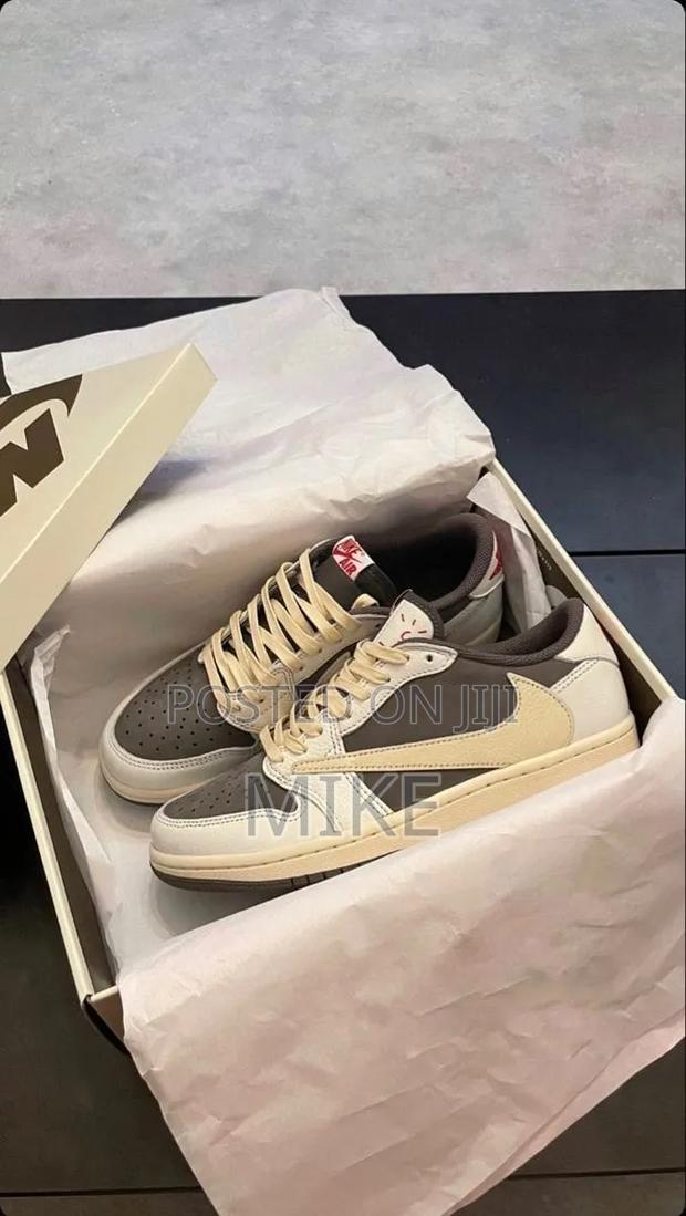 Jordan 1 Low  Shoes - thumbnail 8