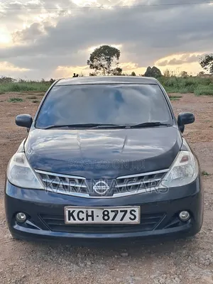 Nissan Tiida 2009 Black