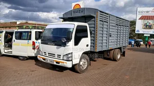 Isuzu NPR Truck