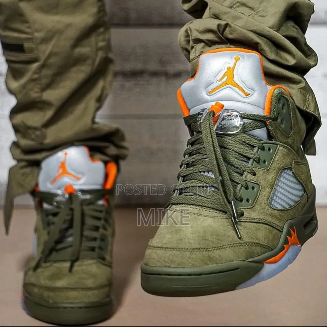 Jordan 4 Medium Olive