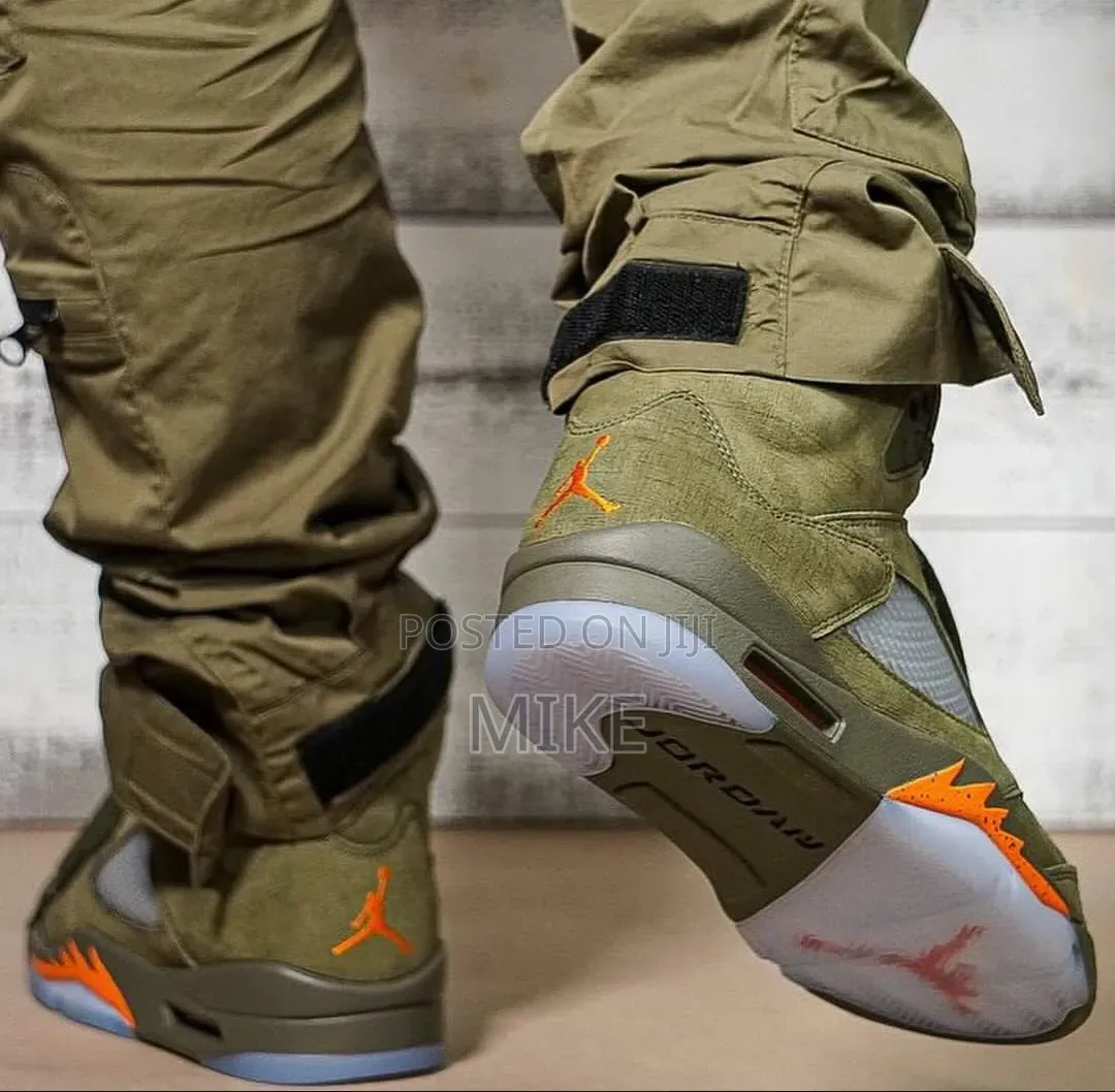Jordan 4 Medium Olive
