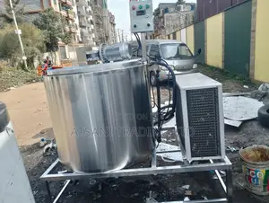 300ltrs Milk Cooling Tank