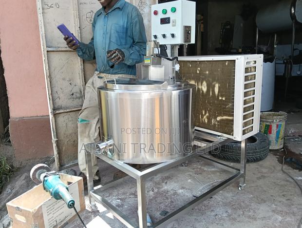 300ltrs Milk Cooling Tank - thumbnail 4