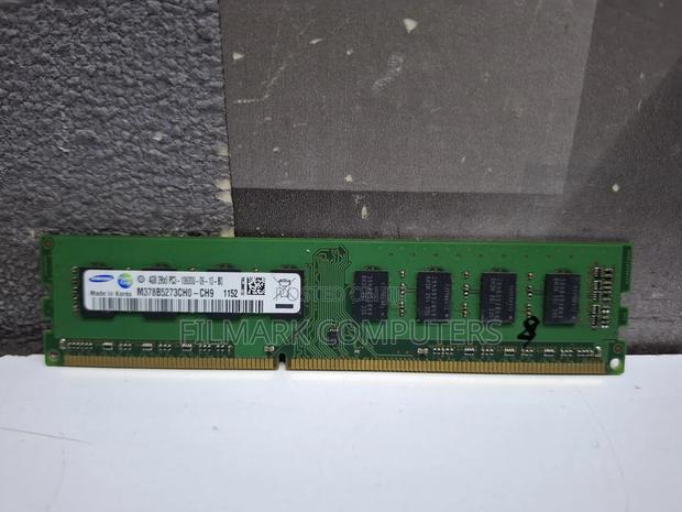 Samsung 4gb 2rx8 Pc3-10600u-09-10-B0 Desktop Ram