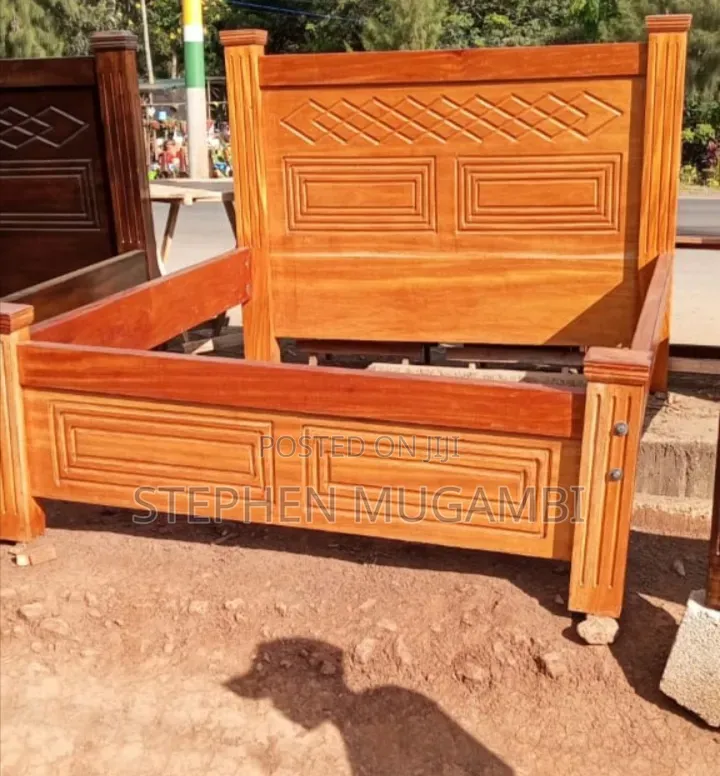 Mahogany Bed