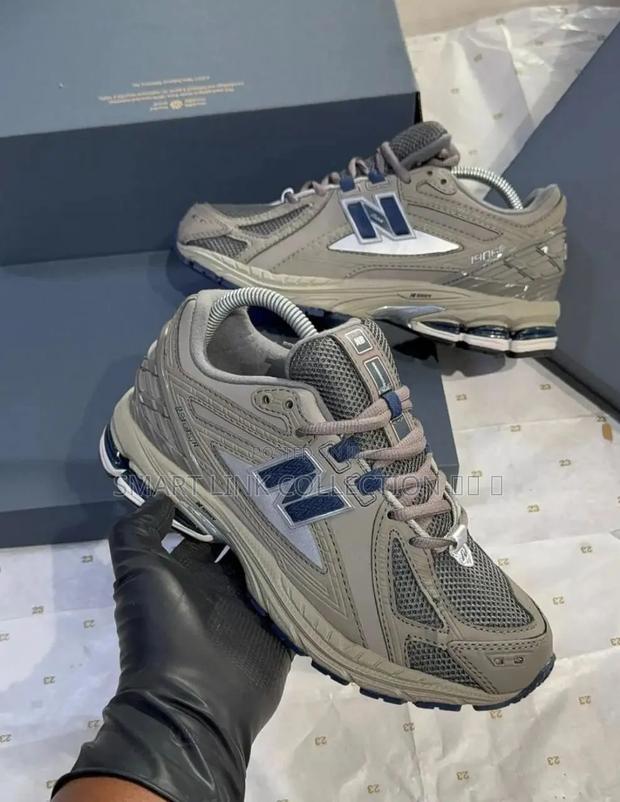 New Balance 1906r “Castlerock Indigo