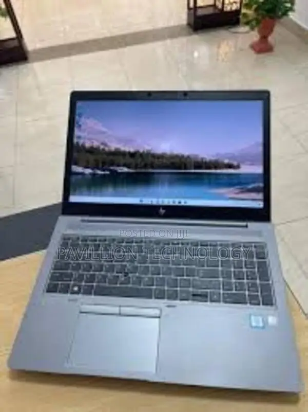 Laptop HP ZBook Power G7 64GB Intel Core i7 SSD 512GB