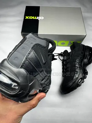 Nike Airmax 95 Og”. Triple Black “.