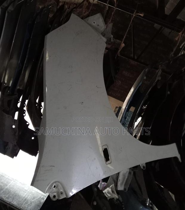 Wing/Fender Nissan Wingroad Y12