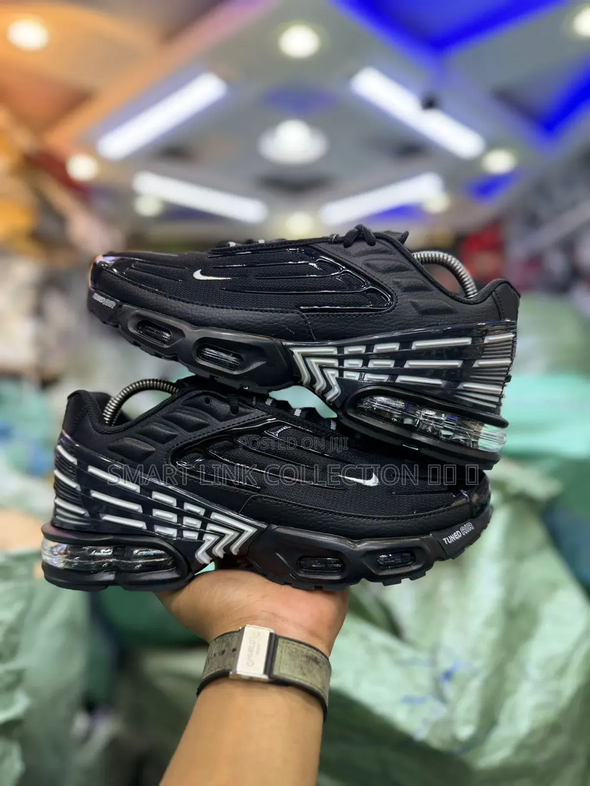 Nike Plus “Black White 
Quality Leather