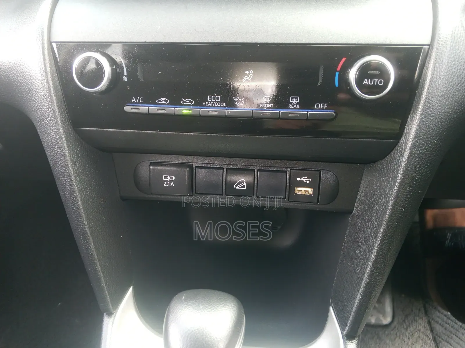 Toyota Yaris Cross 2021 Black