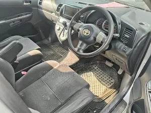 Toyota Wish 2008 Silver