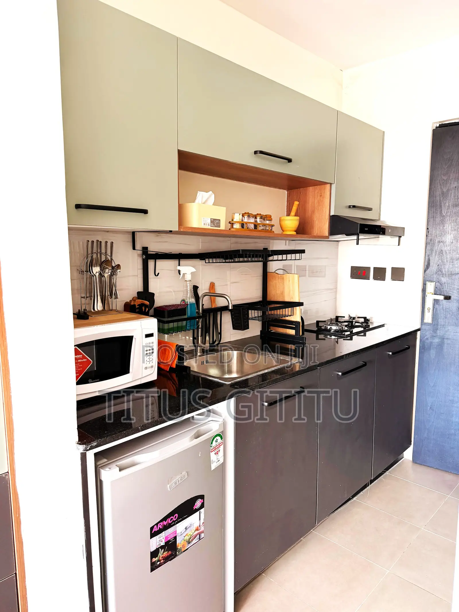 Executive Studio Airbnb South B | Ole Sereni Airport | Nairobi Park