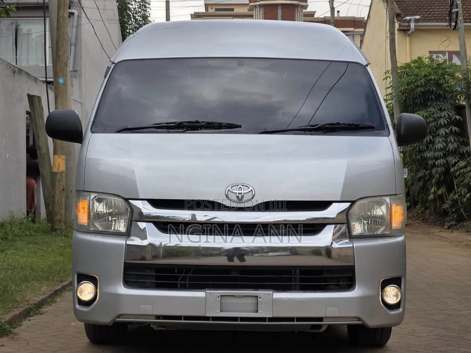 Toyota HiAce 2019 Silver