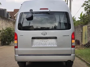 Toyota HiAce 2019 Silver