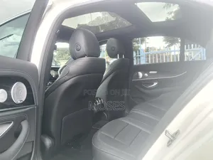 Mercedes-Benz E200 2020 White