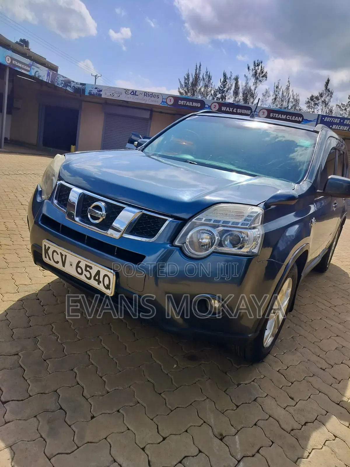Nissan X-Trail 2012 Blue