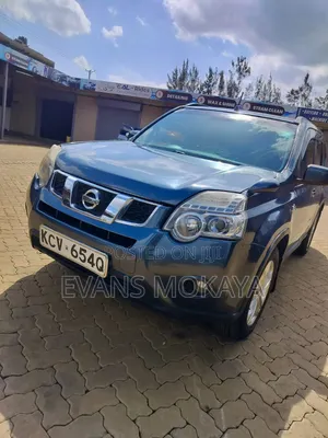 Nissan X-Trail 2012 Blue