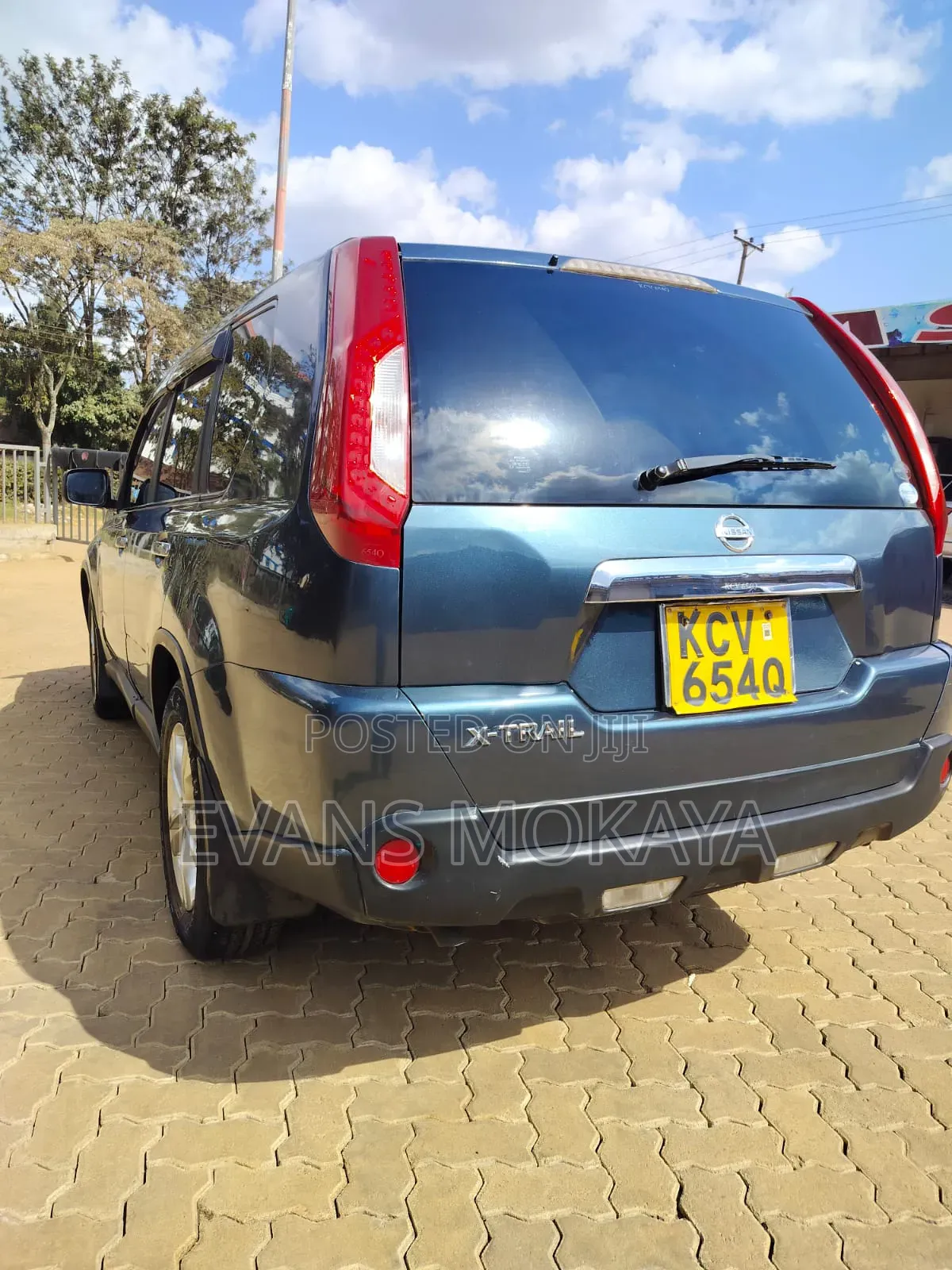 Nissan X-Trail 2012 Blue