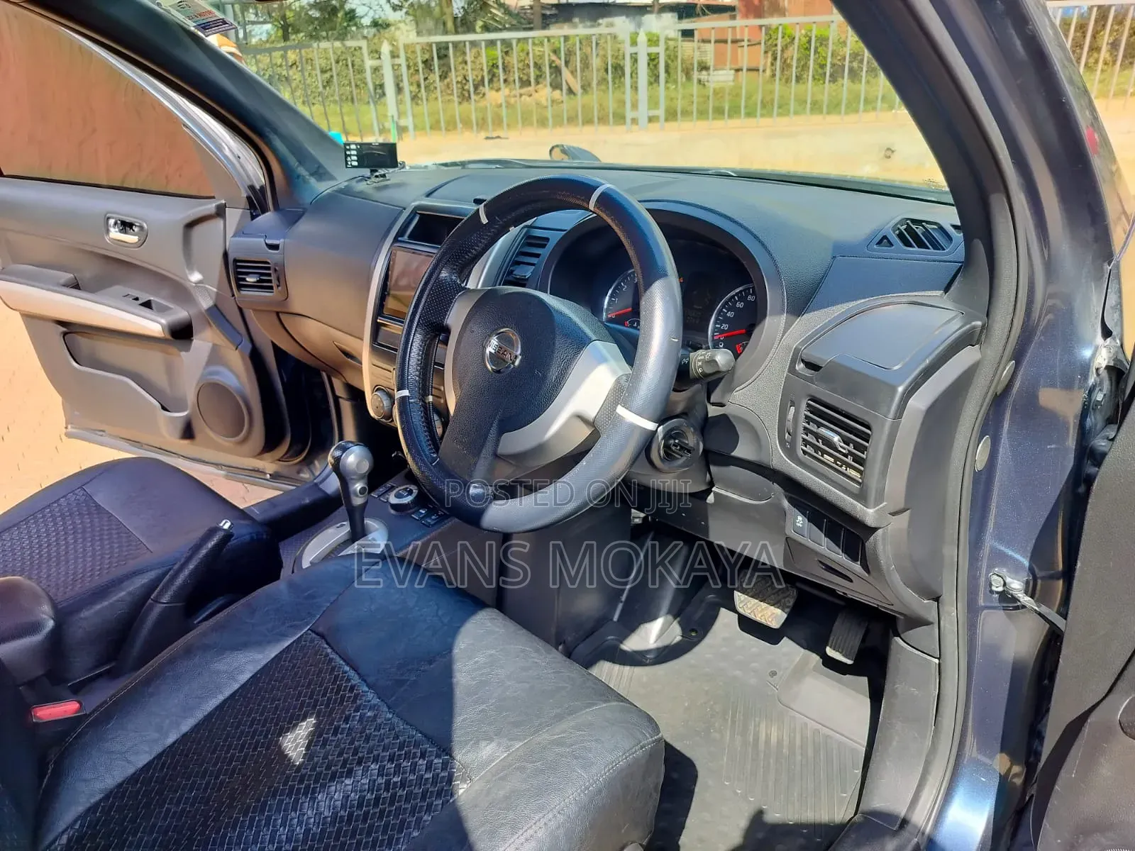Nissan X-Trail 2012 Blue