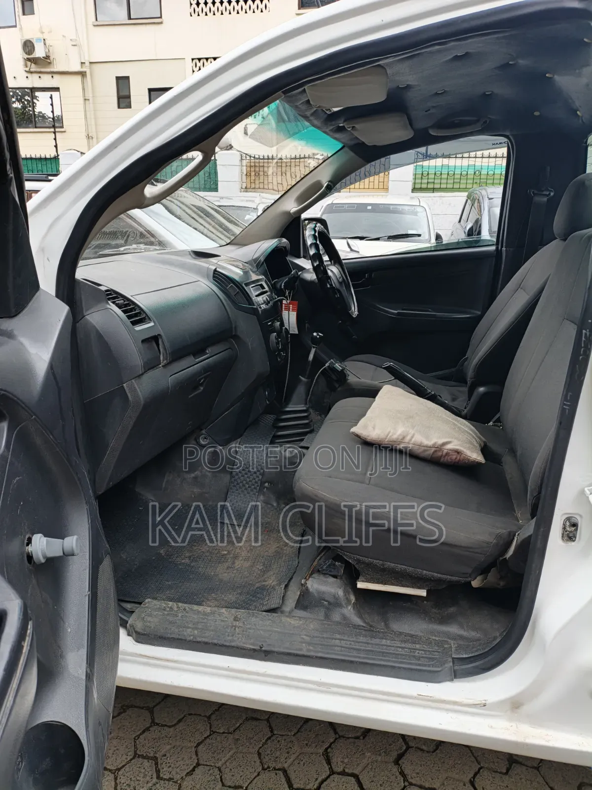 Isuzu D-MAX 2017 White