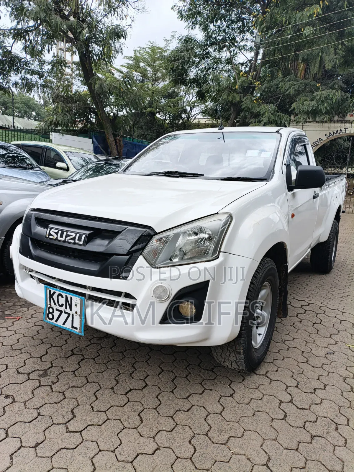 Isuzu D-MAX 2017 White