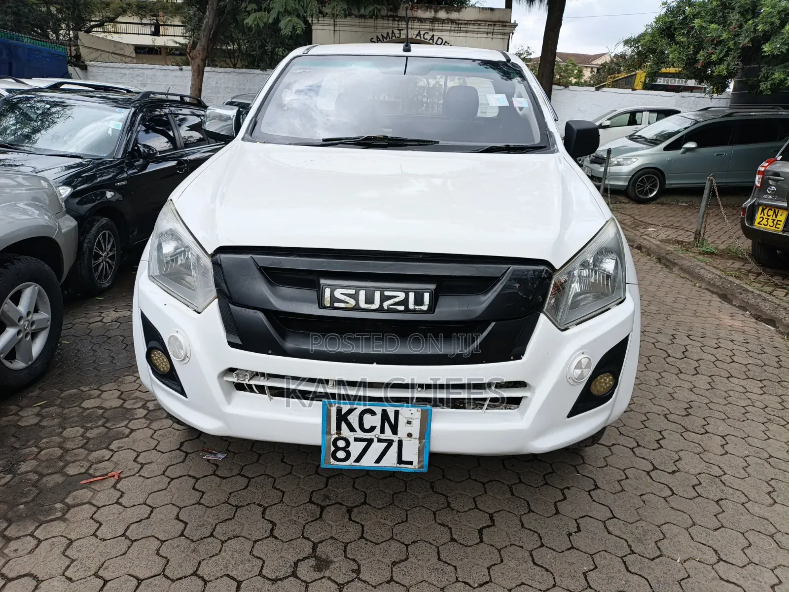 Isuzu D-MAX 2017 White