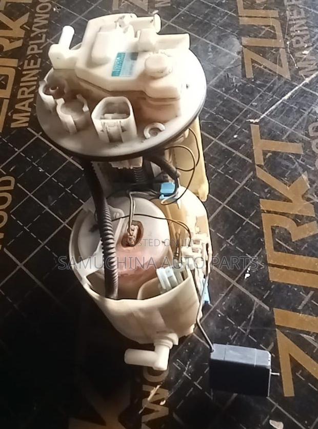Fuel Pump Toyota Fielder 141