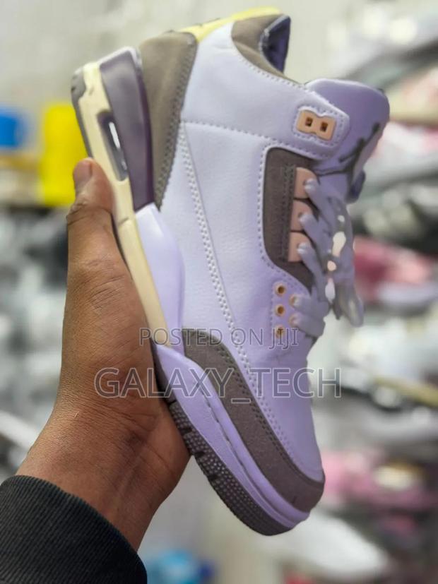 Jordan 3 Size 40 to 45 - thumbnail 3
